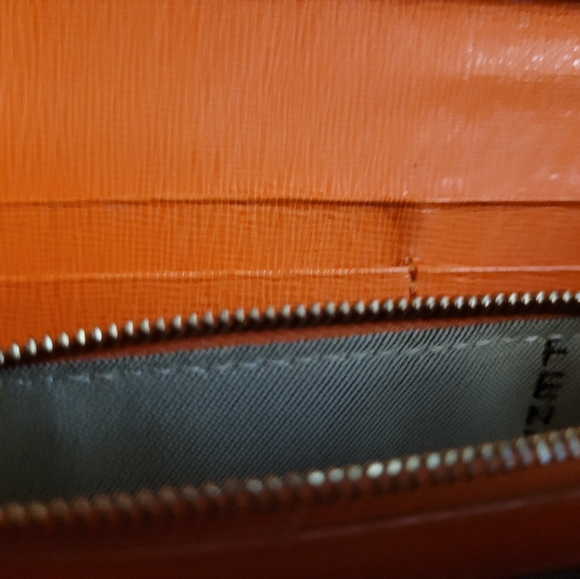 Authentic FENDI Logo Plate Leather Long Wallet Orange Italy - Picture 4 of 13